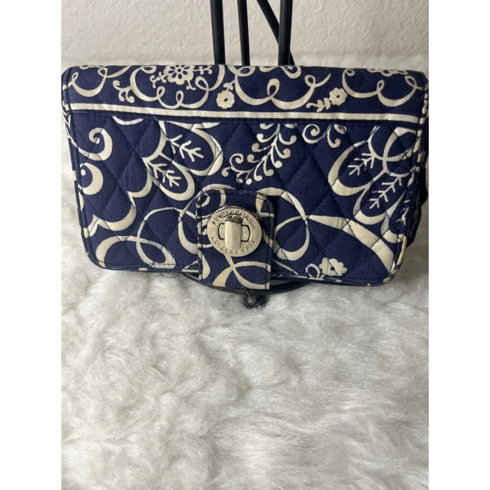 Vera Bradley Julia Style Twirly Birds Navy Blue Wallet - Picture 2 of 8